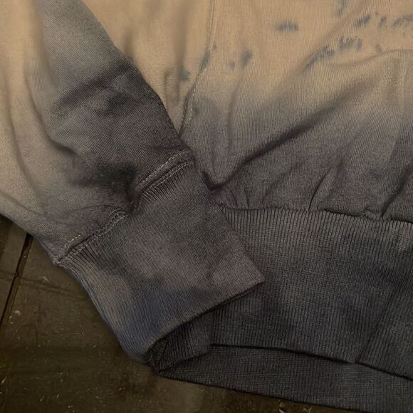 Size Small Blue + Cream Ombre Dipped Crop Sweater - Picture 3 of 6